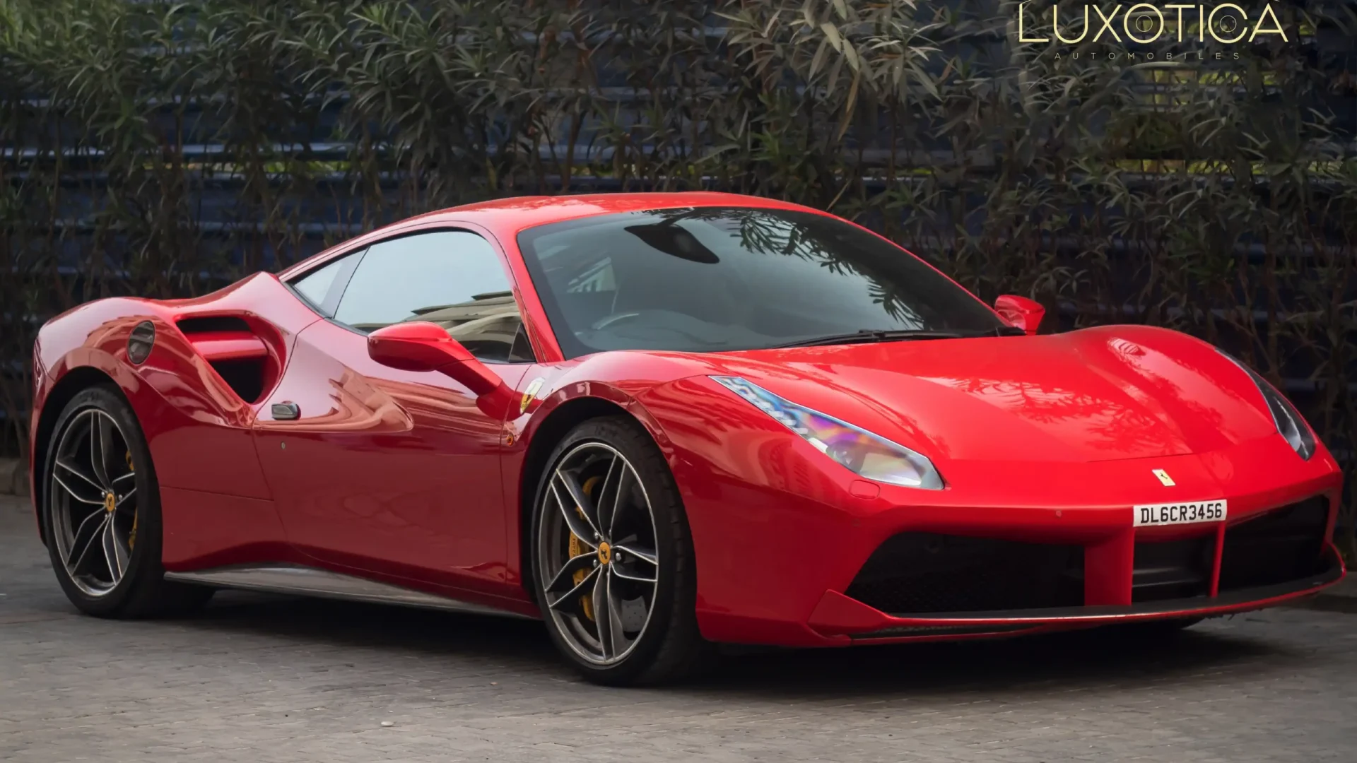 slider4.844db7cdda331662cdd9